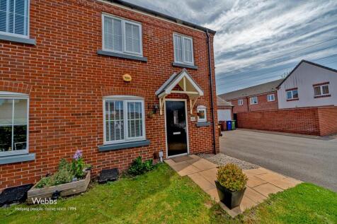 © new Webbs Estate Agents © (88 of 90).jpg
