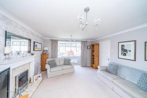 © Webbs Estate Agents © (105 of 165).jpg