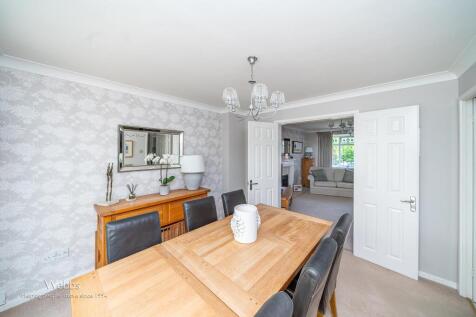 © Webbs Estate Agents © (107 of 165).jpg