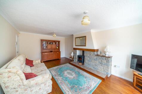 © Webbs Estate Agents © (15 of 57).jpg