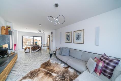 © Webbs Estate Agents © (10 of 63).jpg