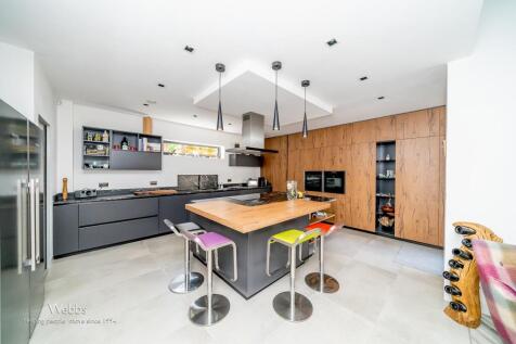 new © Webbs Estate Agents  (13 of 63).jpg