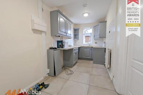 Kitchen 1.jpg