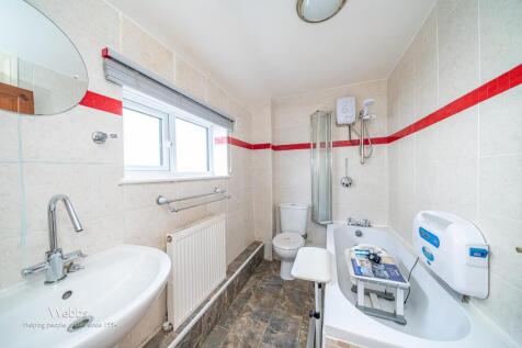 © Webbs Estate Agents © (124 of 298).jpg