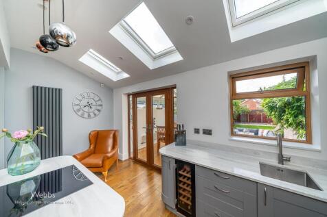 © Webbs Estate Agents © (1 of 47).jpg