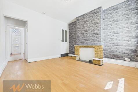 CAM05244G0-PR0089-STILL005.jpg