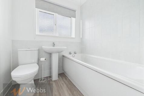CAM05244G0-PR0091-STILL001.jpg