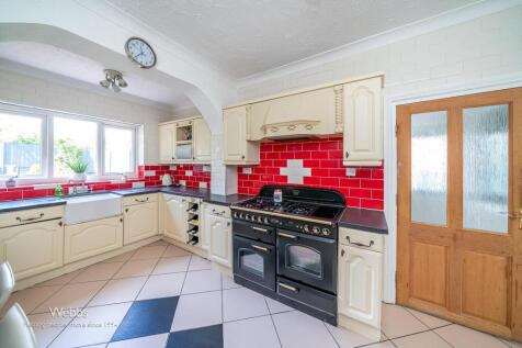 © Webbs Estate Agents © (34 of 298).jpg