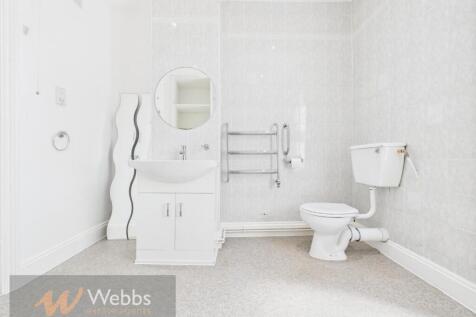CAM05244G0-PR0095-STILL013.jpg
