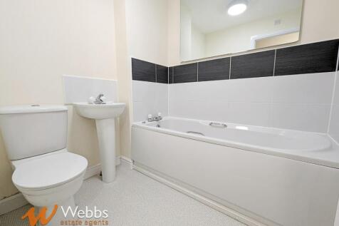 Family Bathroom.jpg