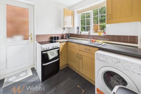 CAM05244G0-PR0131-STILL008.jpg