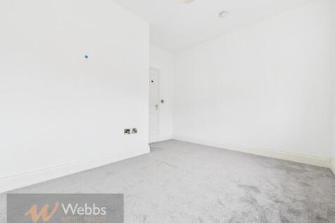 CAM05244G0-PR0133-STILL009.jpg