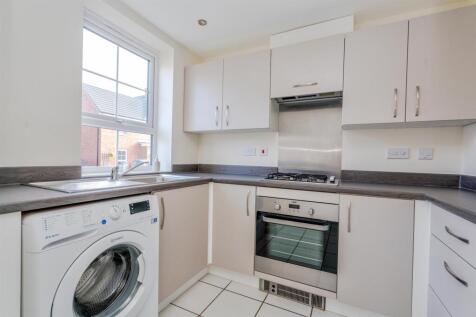 23, Hallum Way, Hednesford, Cannock, WS12 4TX (4 o