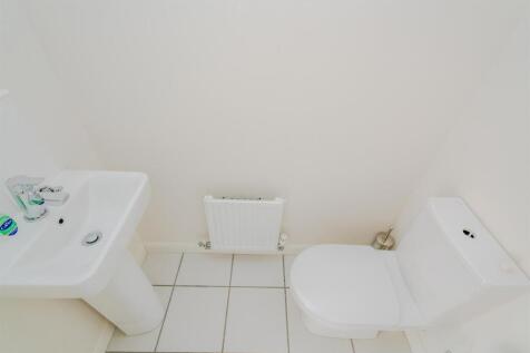 23, Hallum Way, Hednesford, Cannock, WS12 4TX (6 o