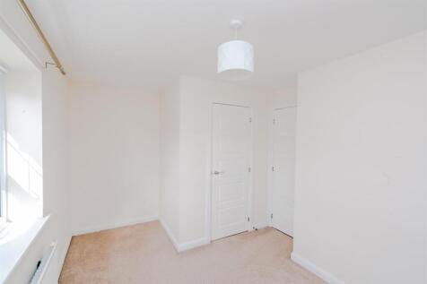 23, Hallum Way, Hednesford, Cannock, WS12 4TX (9 o