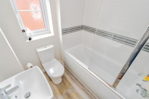 23, Hallum Way, Hednesford, Cannock, WS12 4TX (12 