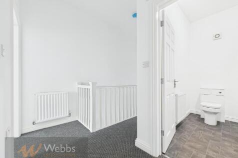 CAM05244G0-PR0012-STILL007.jpg