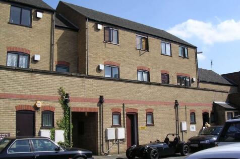 White Hart Court ...