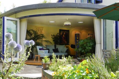 The Oaks patio doors 03.jpg