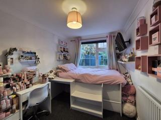 Daughters bedroom.png