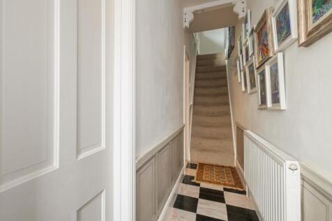 34 West Road-24.JPG