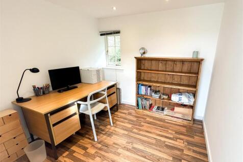 Glanty Cottage Office.jpg