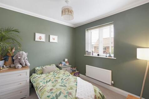 6 Beale Road ph32.jpg