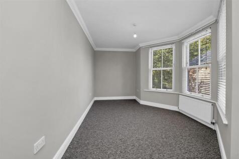 Apartment 3.jpg