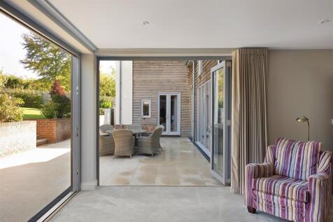 Ashfield House ph30.jpg