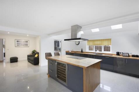 1 Post Office Lane ph14.jpg