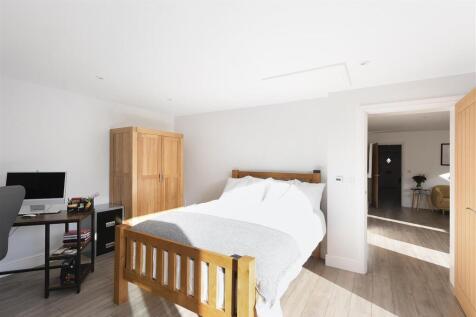 The Chitterings ph21.jpg