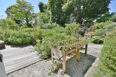 Property Image 28