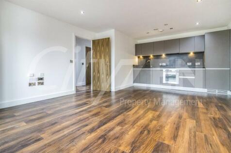 RECEPTION / KITCHEN