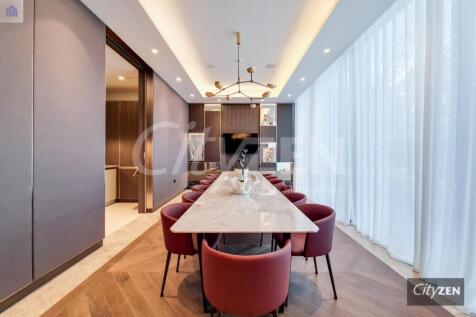 CLUB DINING ROOM
