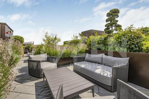 ROOF TERRACE
