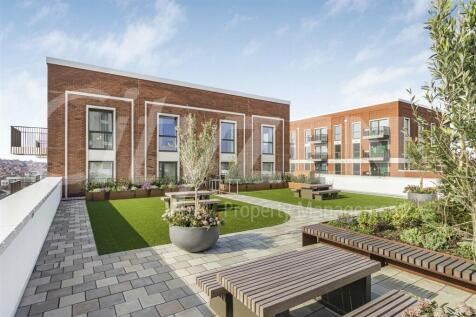 COMM GARDENS