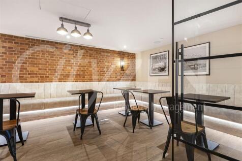 RESIDENTS LOUNGE