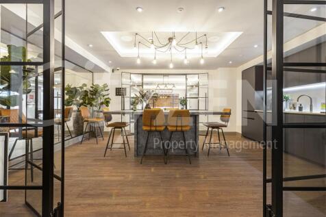 RESIDENTS LOUNGE