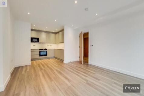 KITCHEN &amp; RECEPTION ROOM