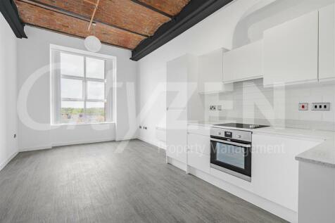 RECEPTION/KITCHEN