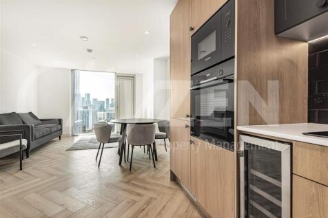 KITCHEN/RECEPTION