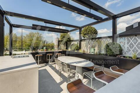 ROOF GARDEN