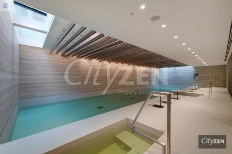 RESIDENTS POOL