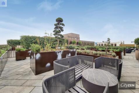 ROOF GARDEN
