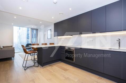RECEPTION / KITCHEN