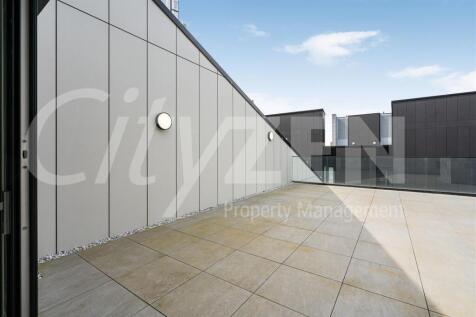 ROOF TERRACE