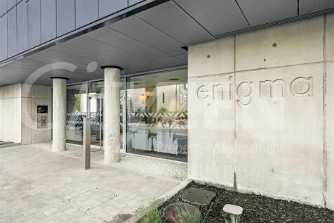 BUILDING ENTRANCE