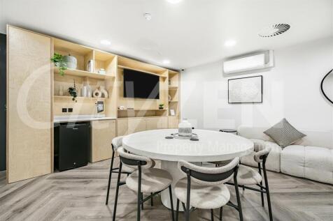 COMMUNAL SPACES