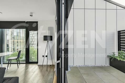 RECEPTION/TERRACE