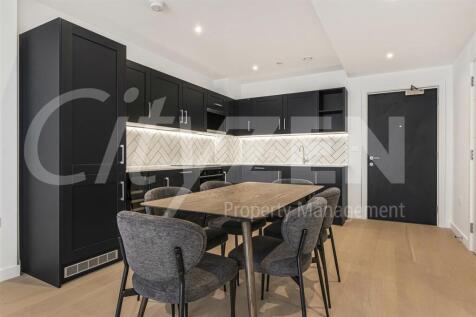 RECEPTION/KITCHEN